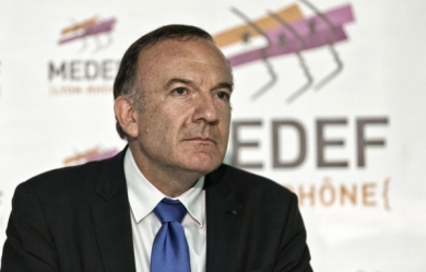 Le Club des entrepreneurs à la rescousse de Gattaz